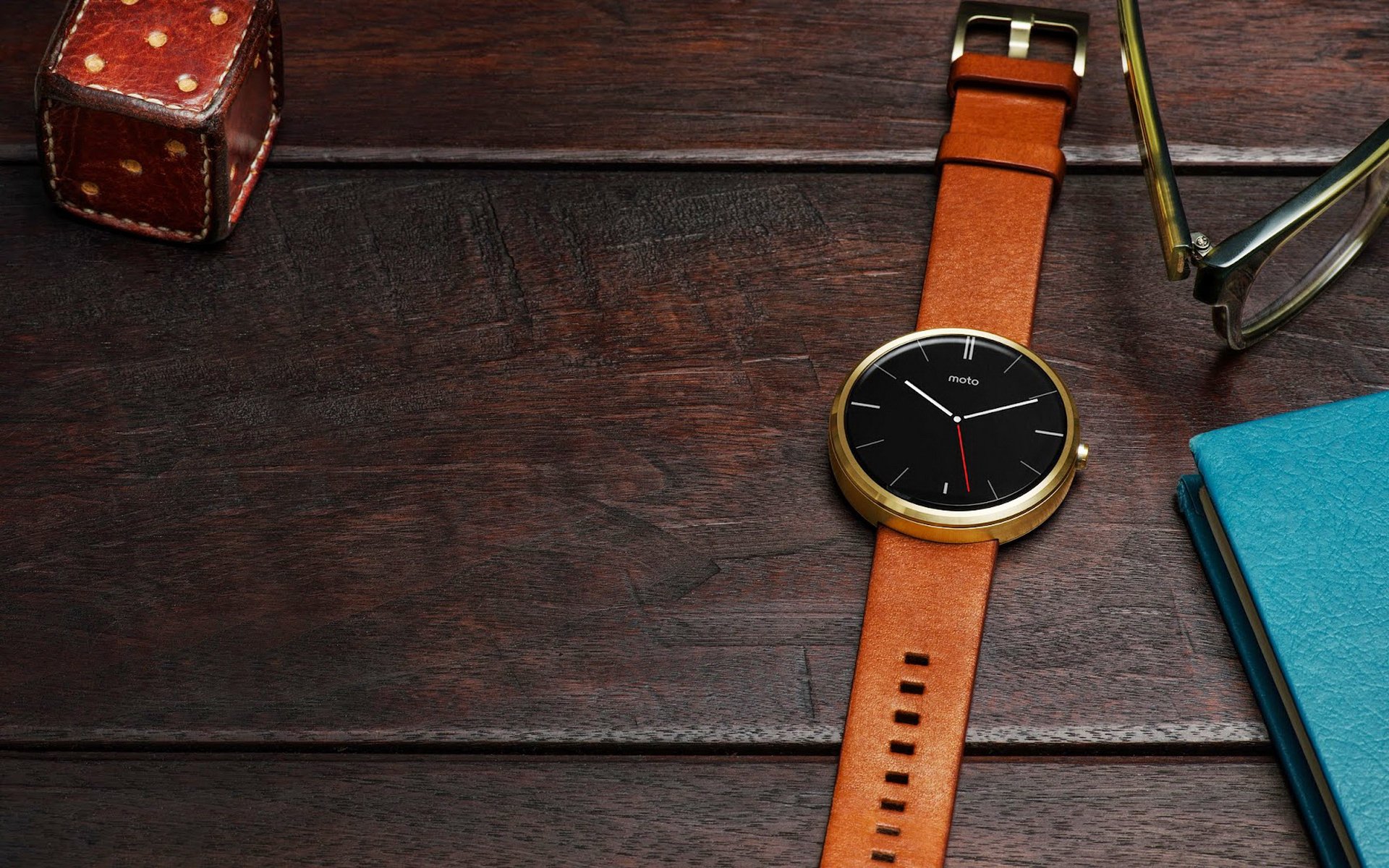motorola moto 360 smart watch hi-tech