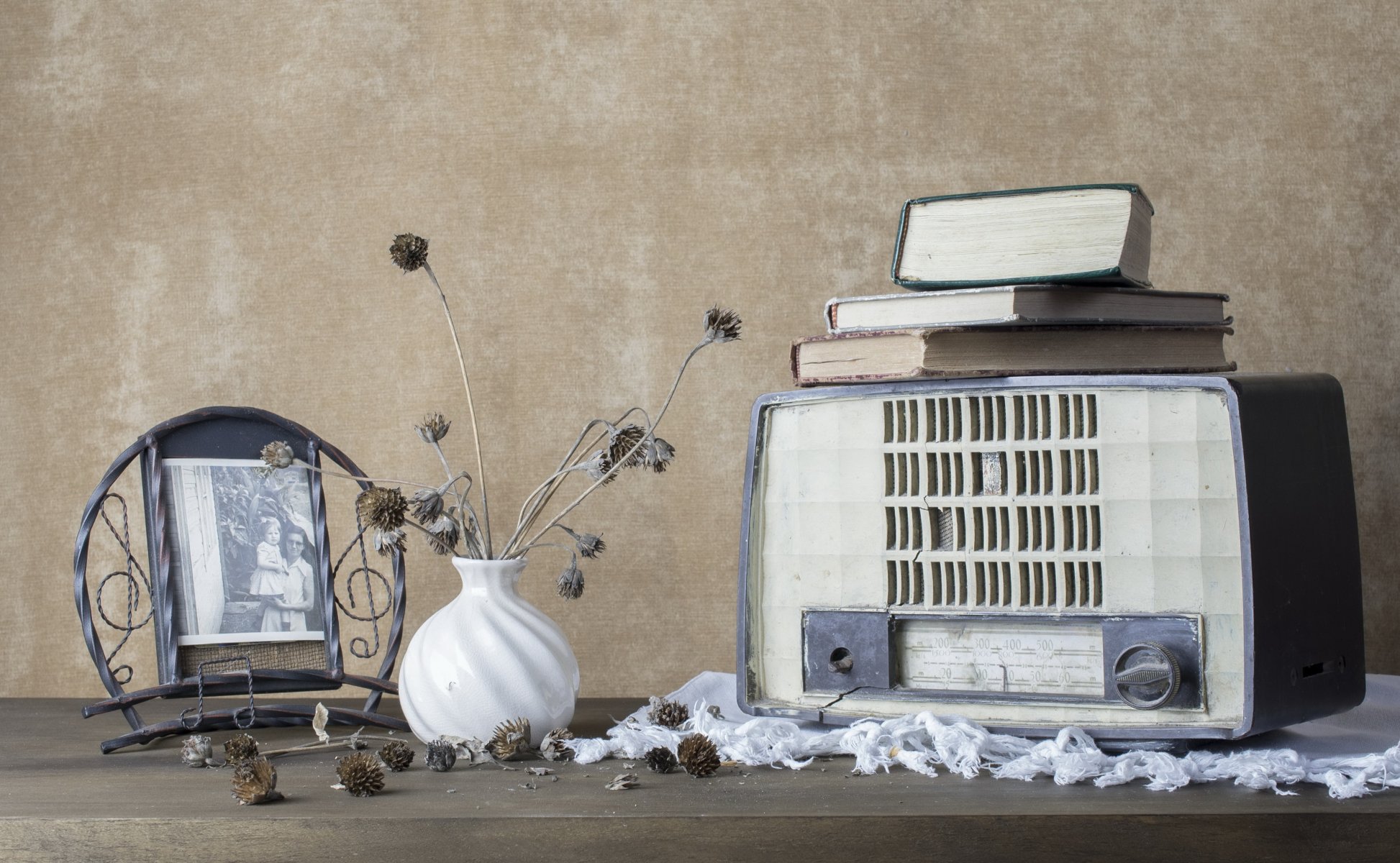 radio ricevitore libri