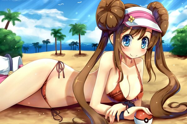 Ragazza in bikini in posa sulla spiaggia