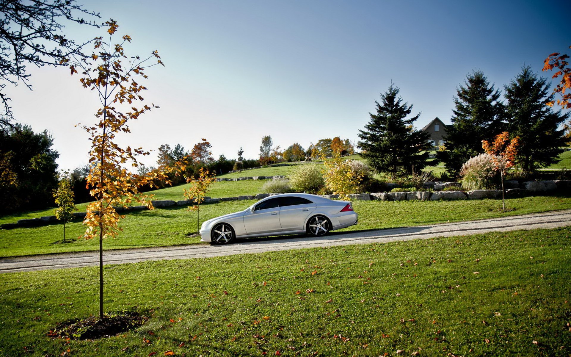 mercedes benz cls mercedes natura paesaggio auto strada tuning