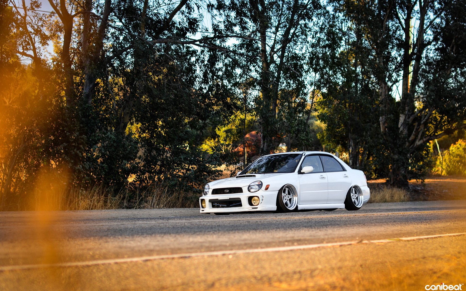 ubaru impreza subaru tuning auto strada lowrider auto