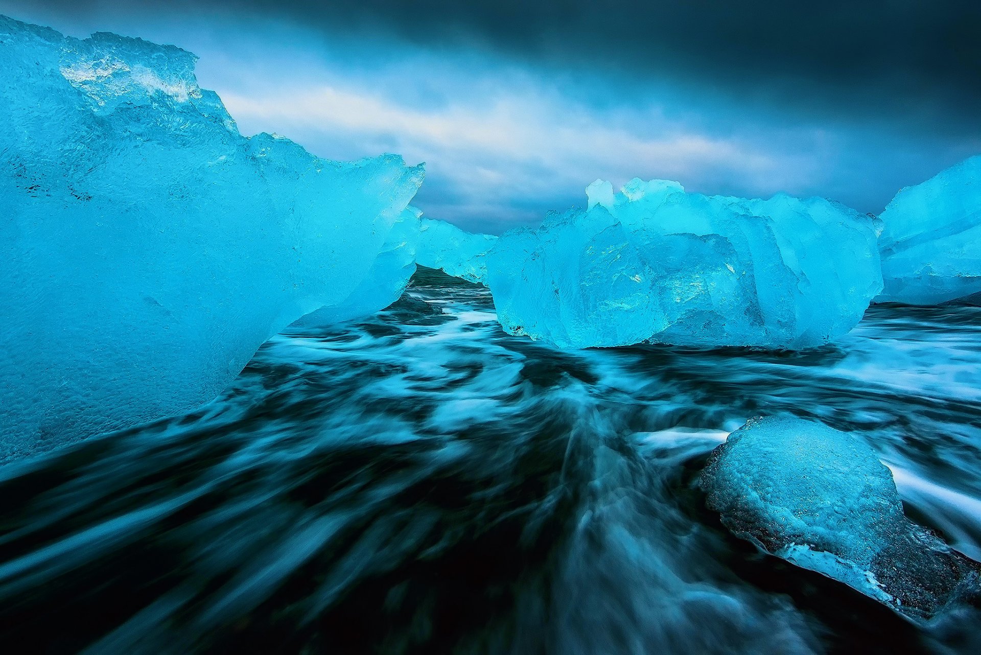 natura mare esposizione acque scure