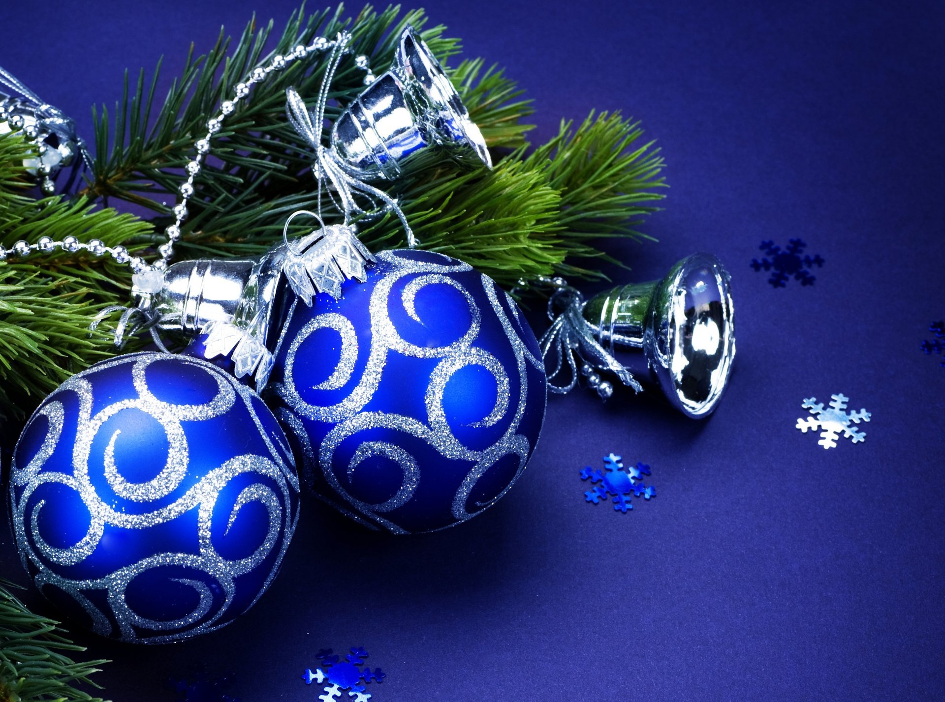 palle argento blu paillettes campane albero di natale
