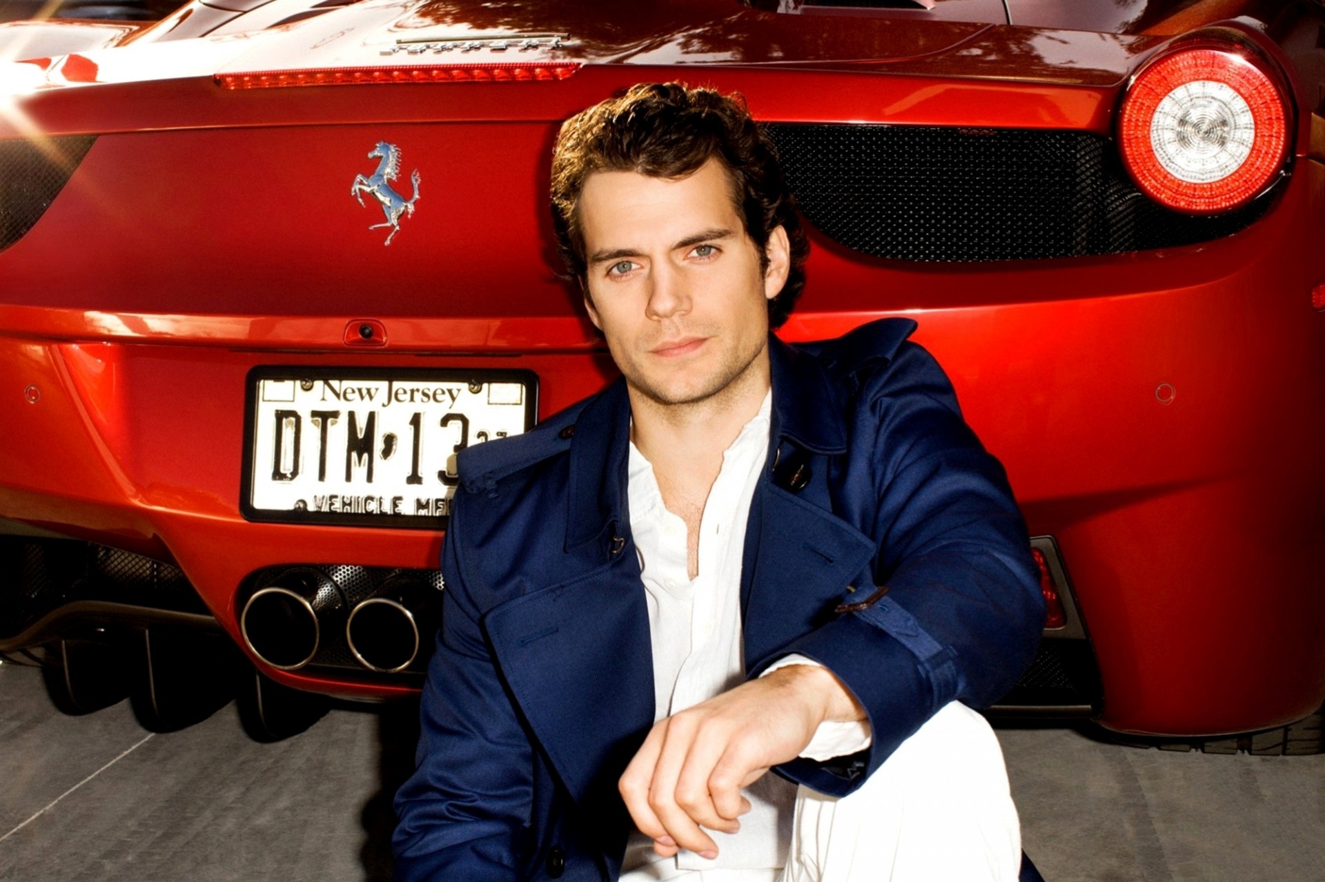 henry cavill rosso ferrari 458 spider uomo auto attore
