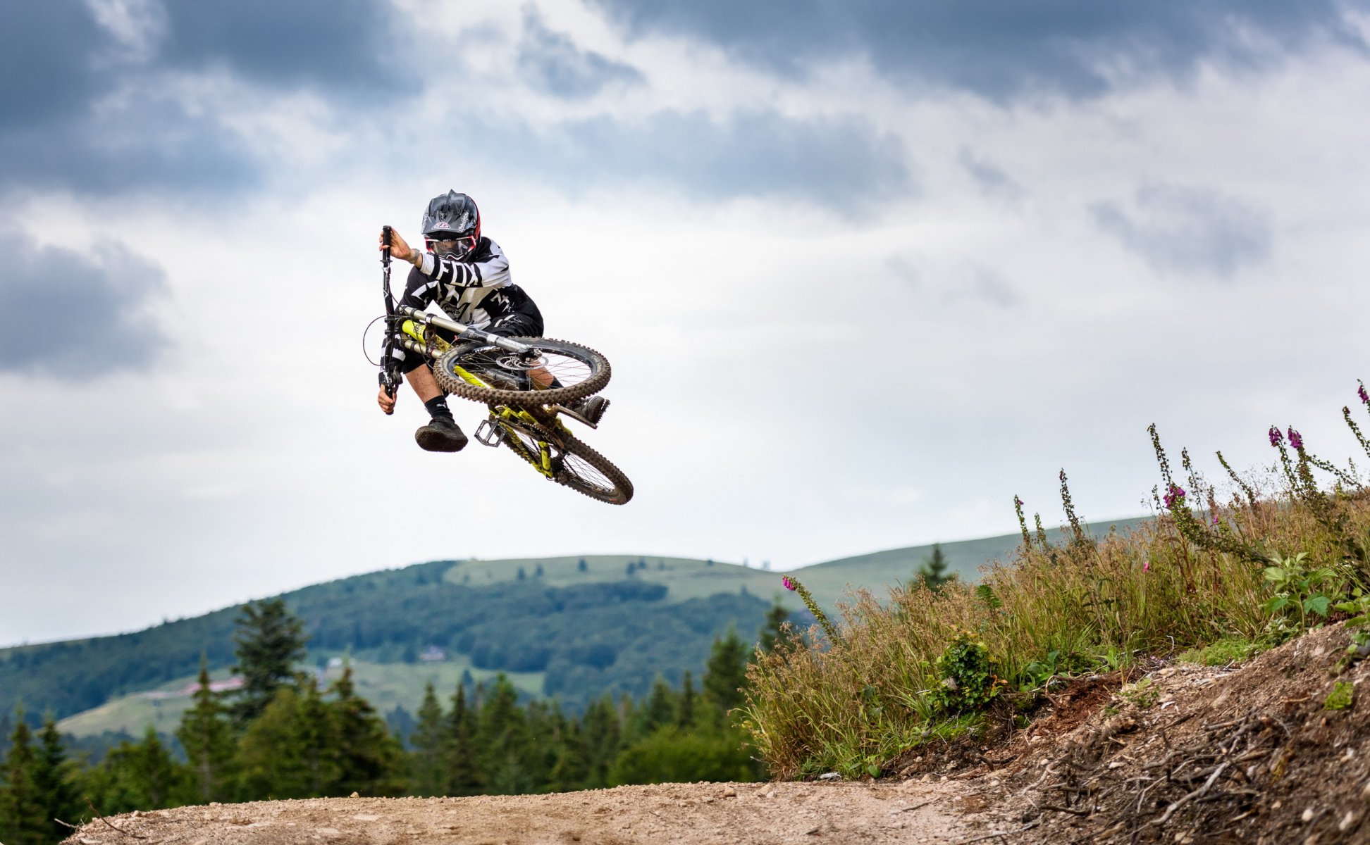 bicicletta sfondo corsa sport