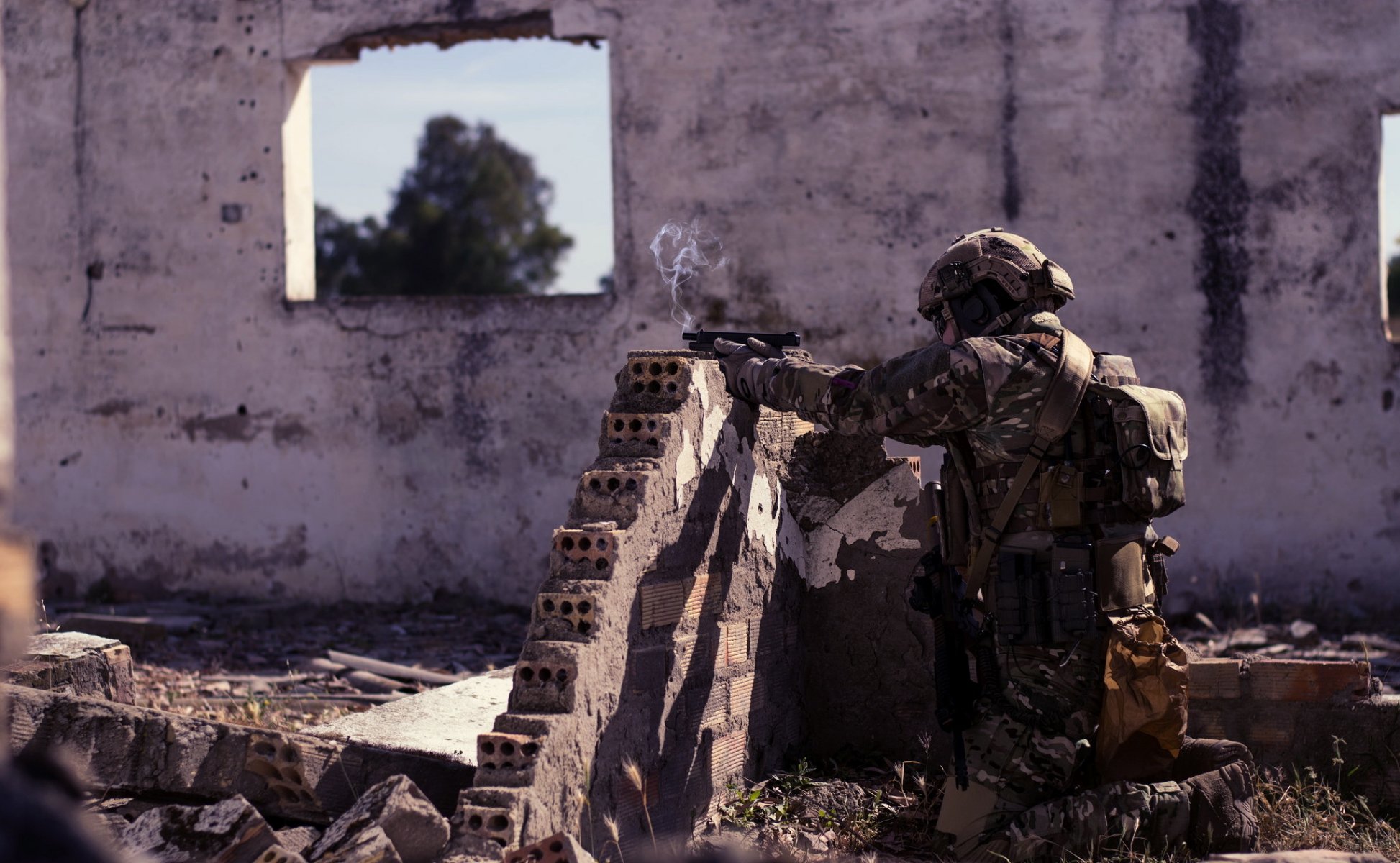 soldato armi esercito