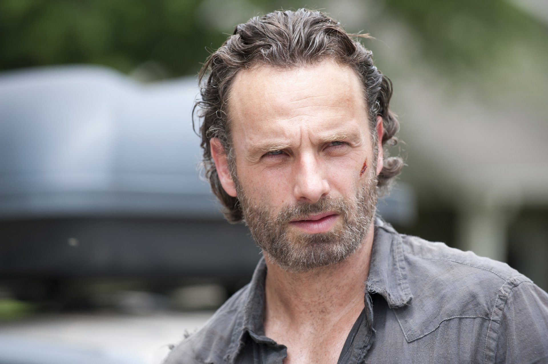 andrew lincoln faccia sguardo i morti che camminano i morti che camminano