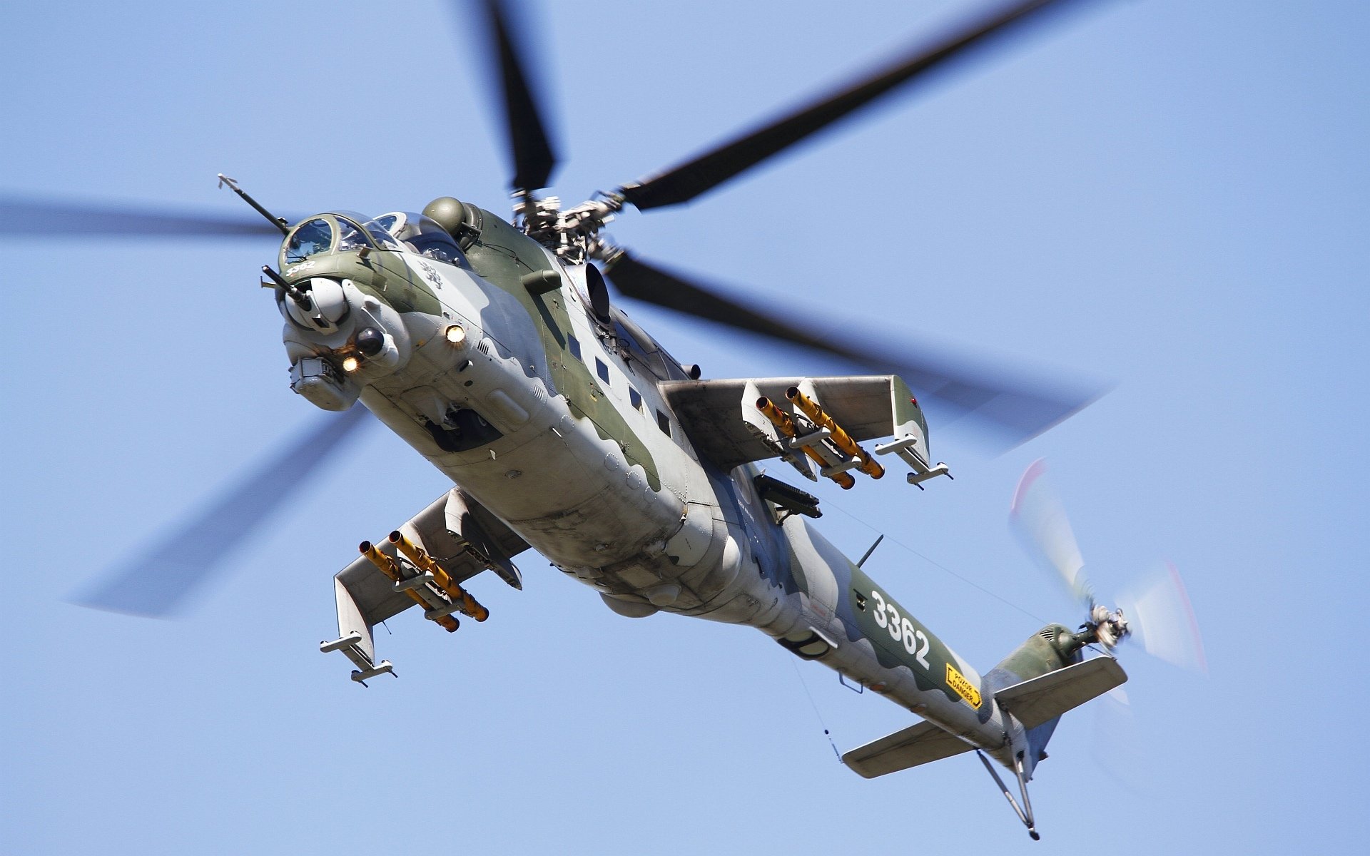 mi-24 lama di combattimento di volo