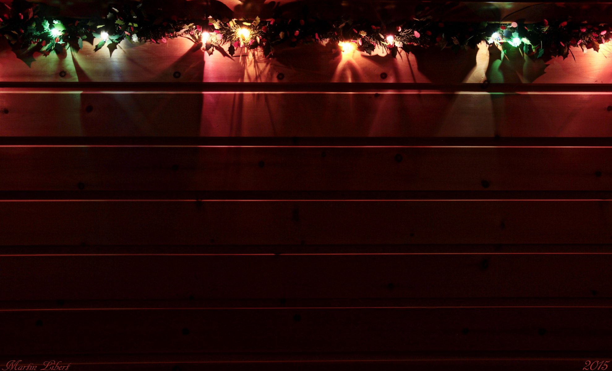 gerland legno tavole struttura comfort fanariki luci